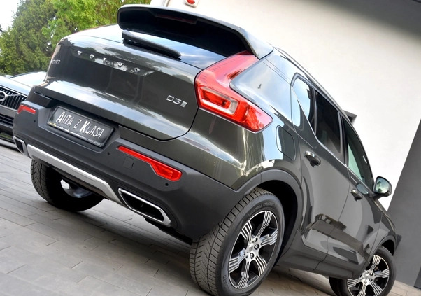 Volvo XC 40 cena 109900 przebieg: 139000, rok produkcji 2020 z Debrzno małe 742